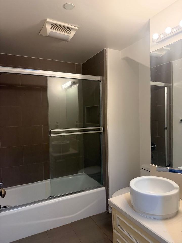 917 N. Sierra Bonita Ave - Photo 6 of 6