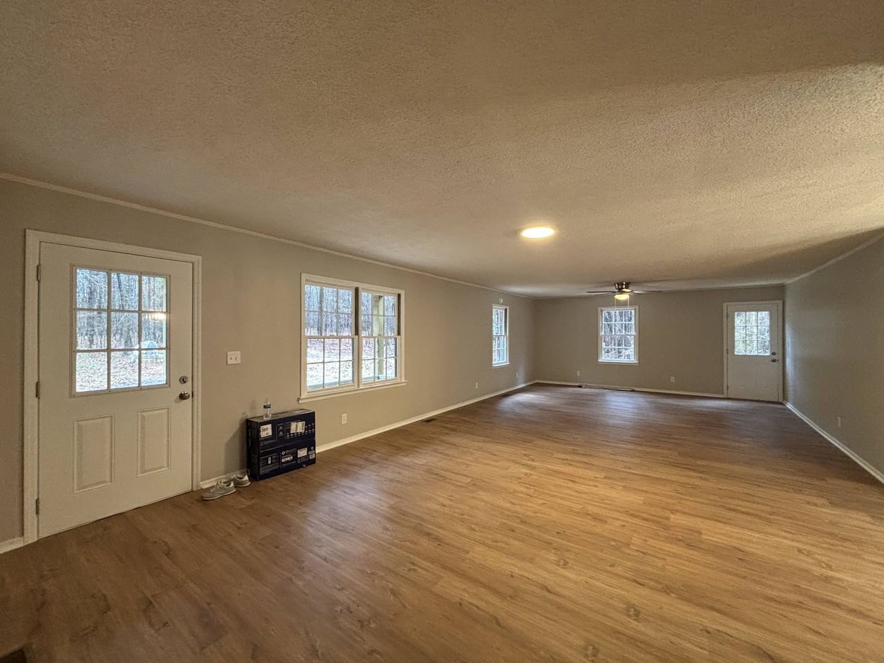 6727 Seven Islands Rd #1 - Photo 3 of 28