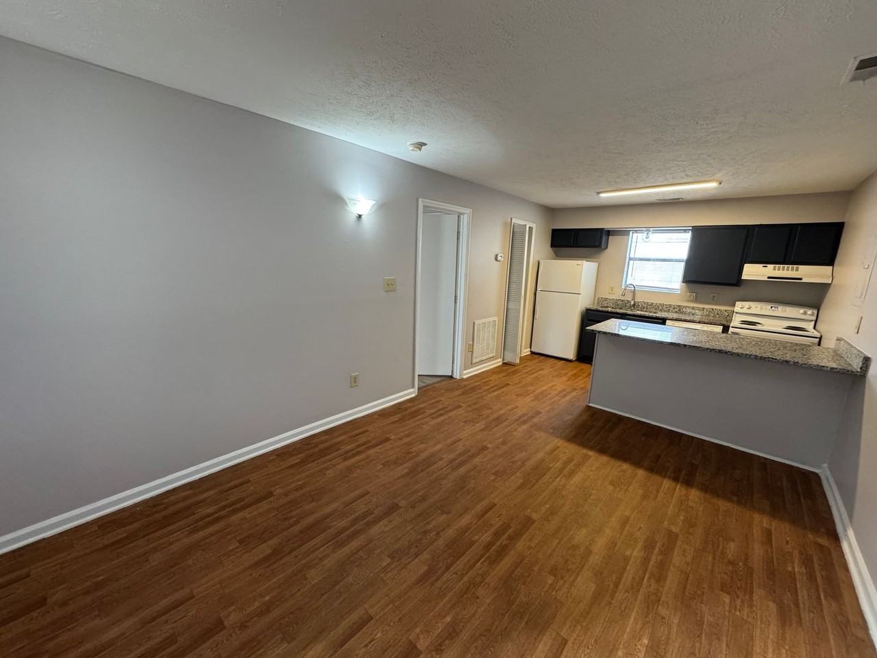 Sherman-3820 - Photo 6 of 31