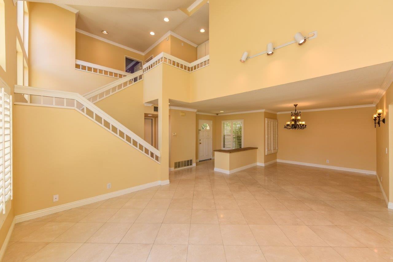 9 Las Cruces #1 - Photo 3 of 24