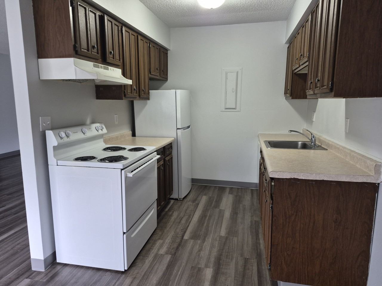 1735 Edgewood Dr Nw #1735-07 - Photo 5 of 8