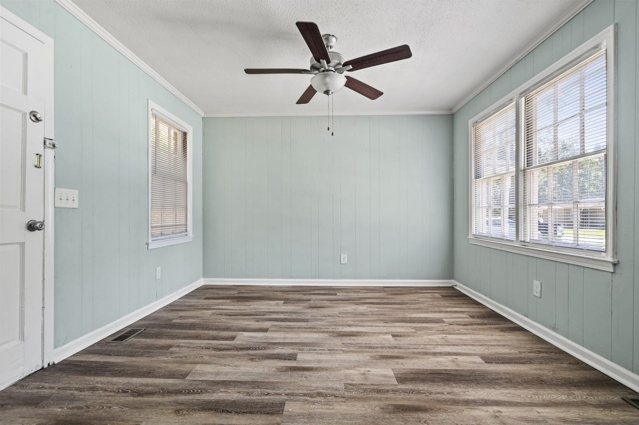 1109 Patterson St #1 - Photo 5 of 10