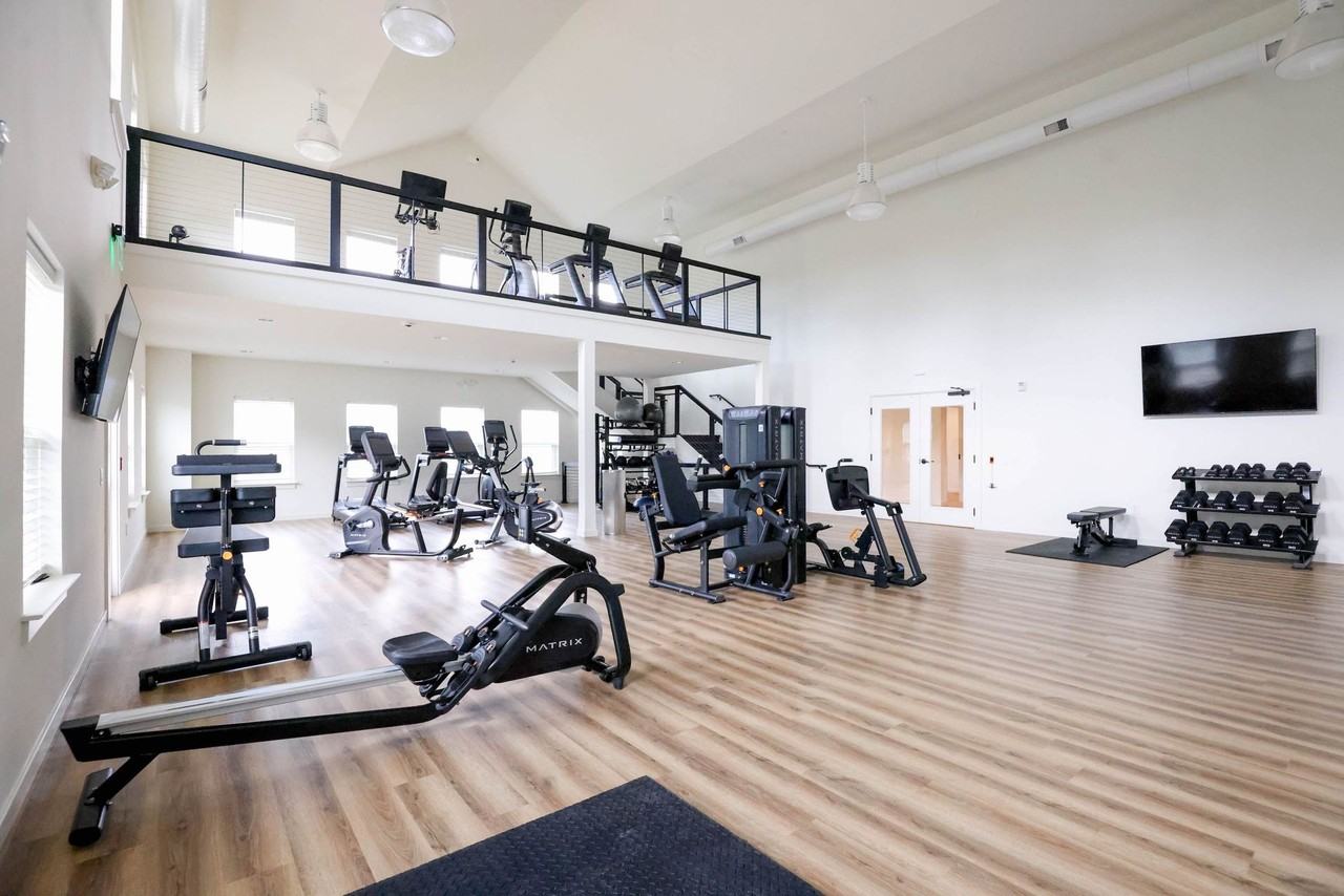 98 98 Penn Place - 45 Dryad Rd.  - Maverick - Photo 2 of 20