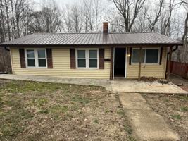 featured image of 853 Corpening Pl Nw #1