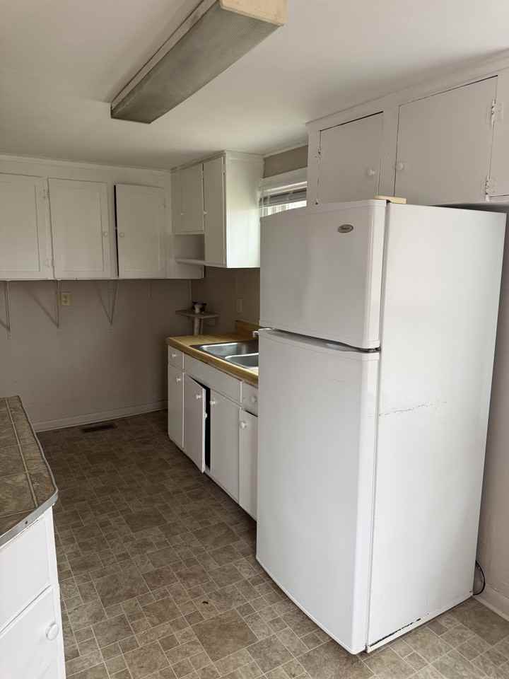 853 Corpening Pl Nw #1 - Photo 3 of 9