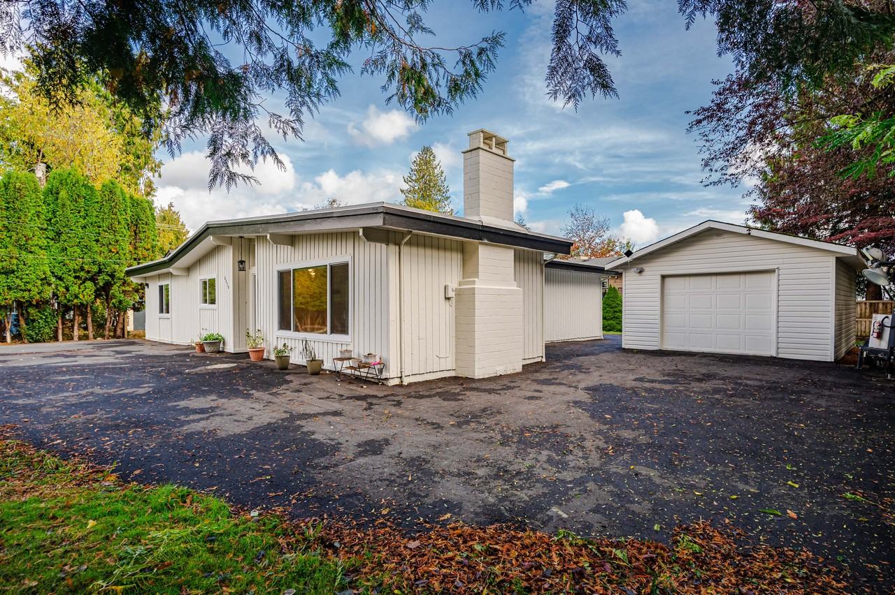 2878 266b St #MAIN - Photo 2 of 34