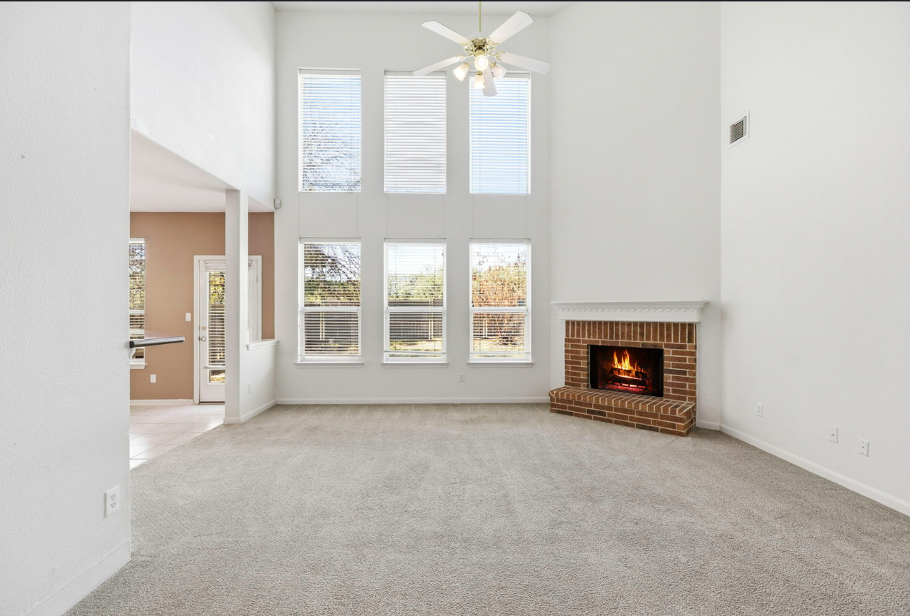 2635 Lakehills #1 - Photo 5 of 26