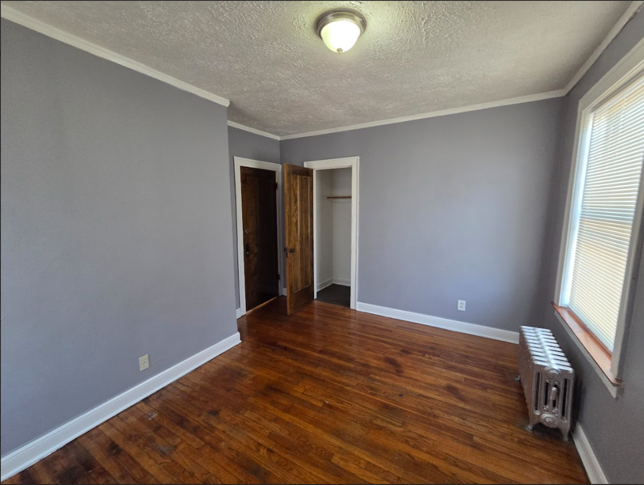 1651 E 74th Place - Photo 5 of 10