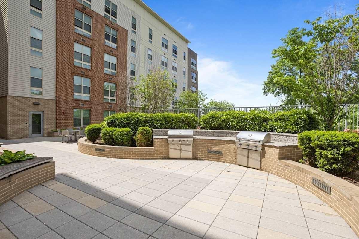 918 S Lincoln St - Photo 7 of 18