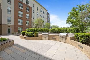 918 S Lincoln St - Photo 1 of 1