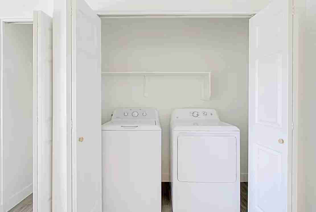 13387 N Lon Adams Rd - Photo 3 of 19