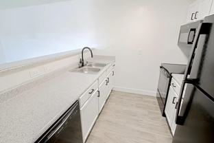 13387 N Lon Adams Rd - Photo 1 of 1