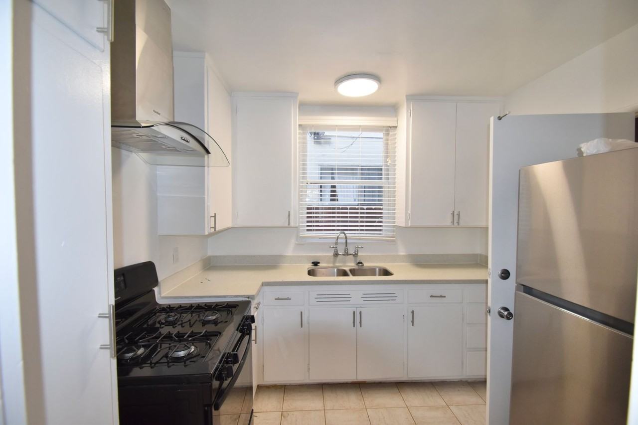 14830 - Photo 6 of 30