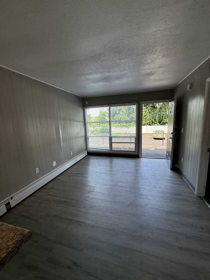 401 Smith StreetC7 #C7 - Photo 5 of 8