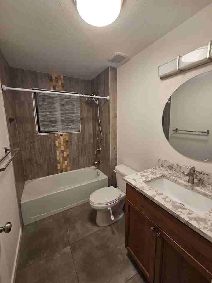 6315 S C St - Photo 4 of 15