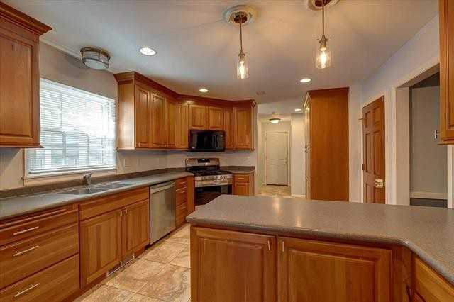 6317 Masthead Dr #1 - Photo 5 of 38