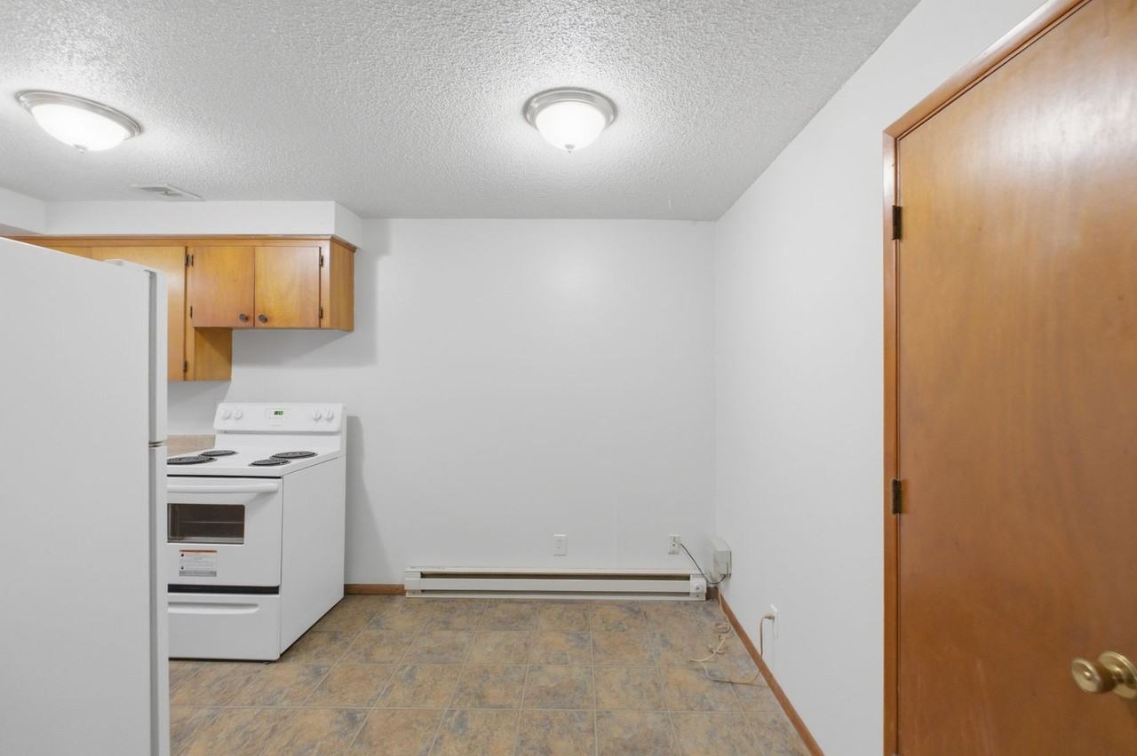 543-Plum Court - Photo 2 of 28