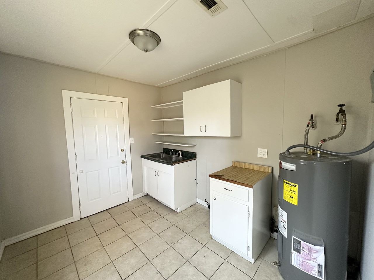 249 Gloria Rd Sw #1 - Photo 6 of 6