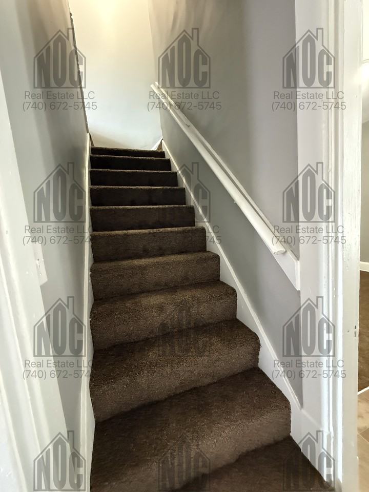 438 440 E Locust St. - 440 #440 - Photo 6 of 14