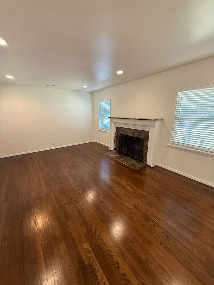 3250 Las Lunas St - Photo 2 of 34