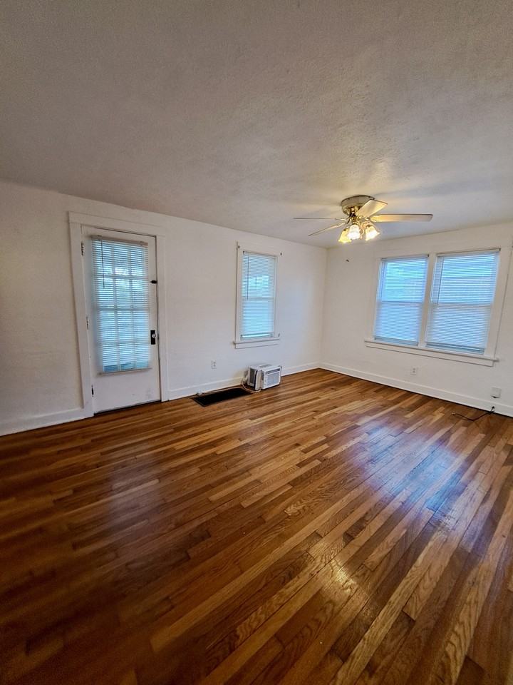 2366 Emerson Ave #2 - Photo 2 of 9