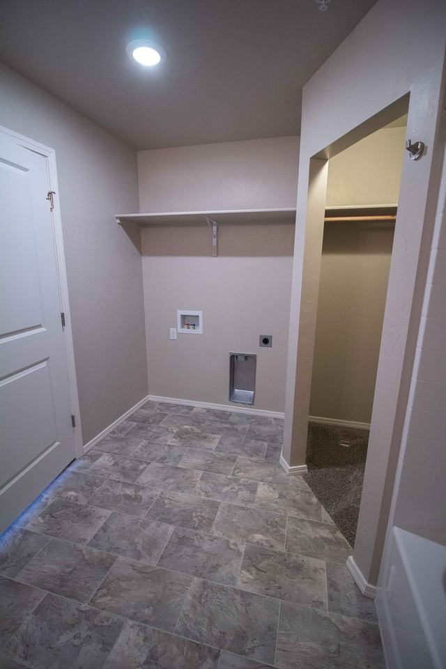 390 W Greenhurst Rd #390-3 - Photo 7 of 9