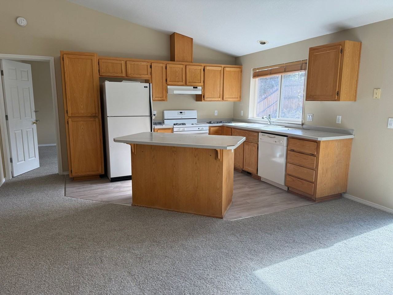 63213 Wishing Well Ln - Photo 5 of 24