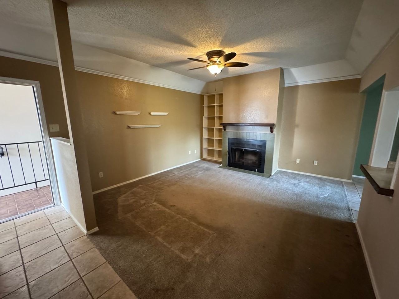 3811 Kimberly Dr - Photo 3 of 8