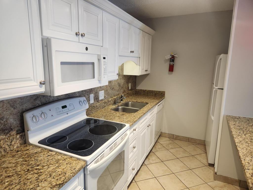 216 Double Eagle Dr ## D2 - Photo 5 of 41