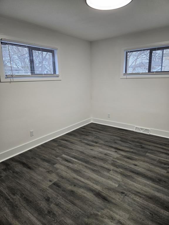 2028 S 81st St - Photo 6 of 12