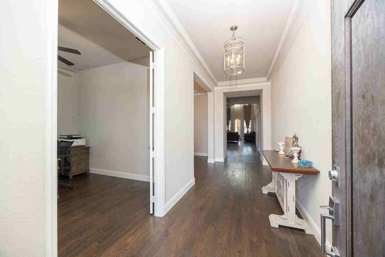 359 Timber Creek Ln - Photo 2 of 38
