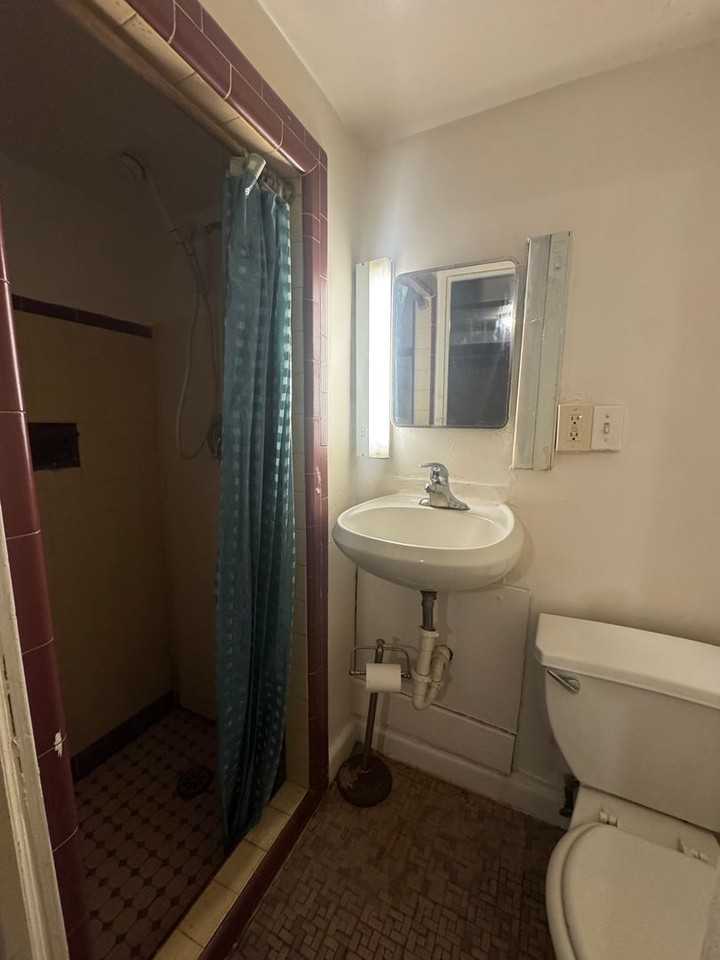 545 4th Street - Photo 6 of 16