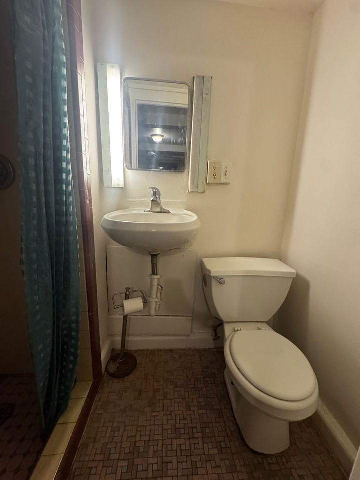 545 4th Street - Photo 7 of 16