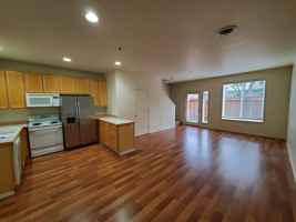 featured image of 1170 Ne Perl Way