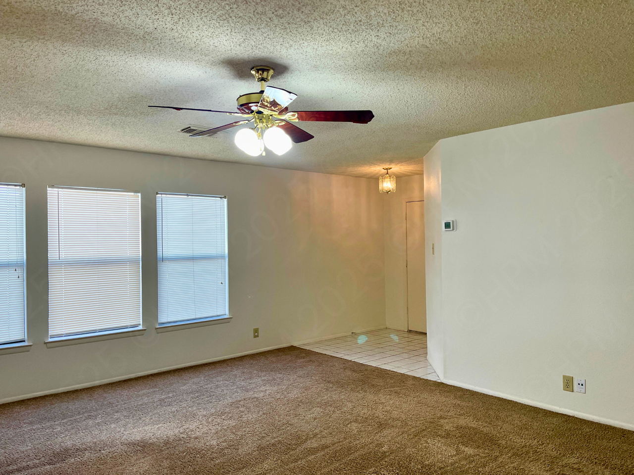 13215 Lost Lake Dr - Photo 4 of 15