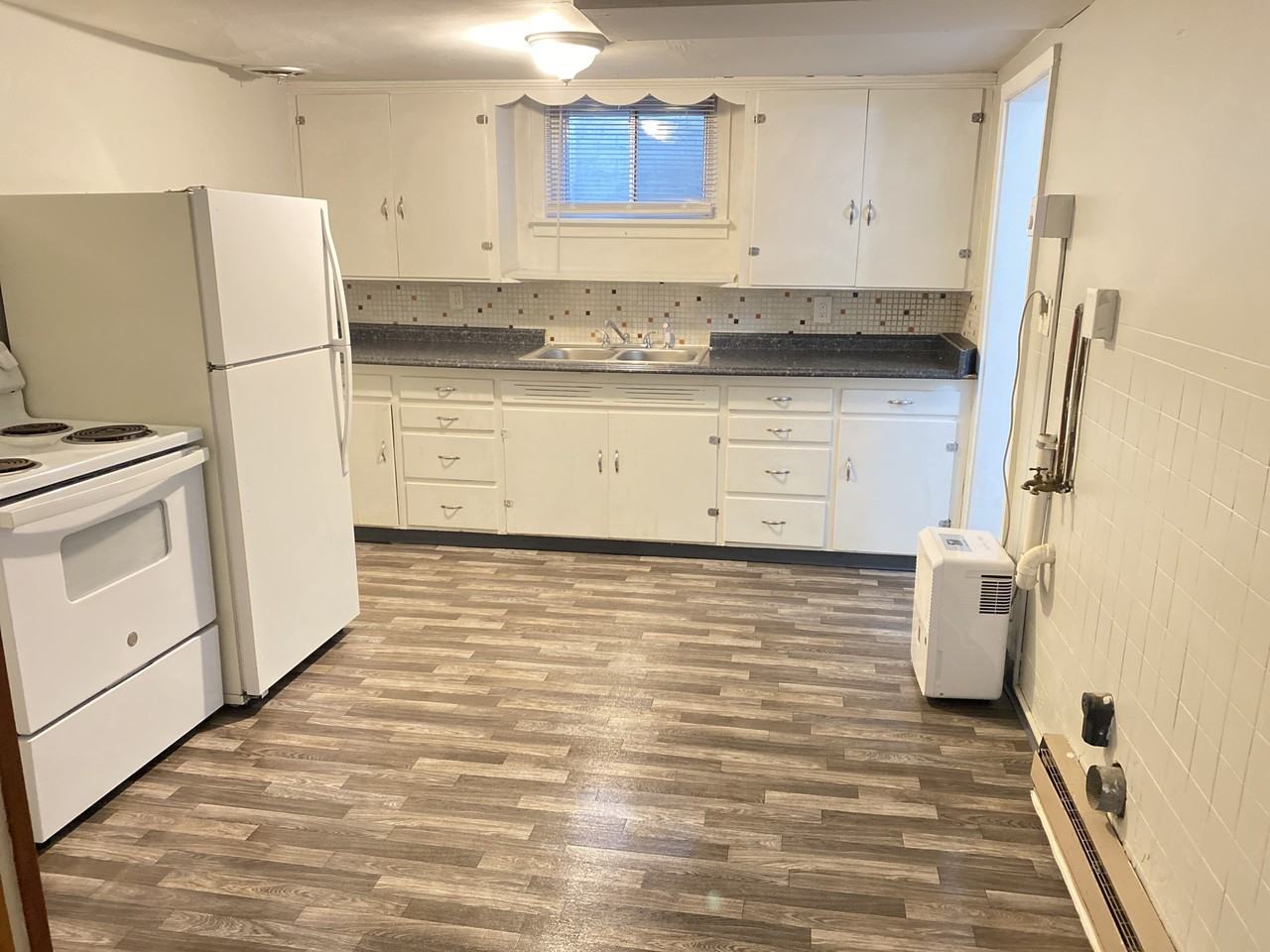 101 Powers St - Photo 4 of 8