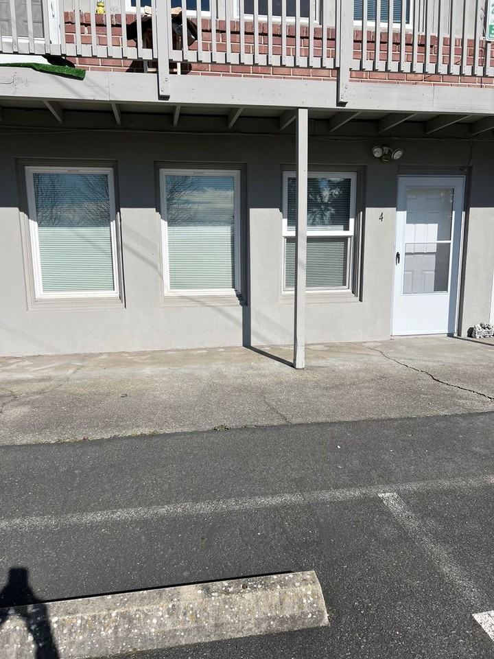 8415 Park Dr #4 - Photo 2 of 29