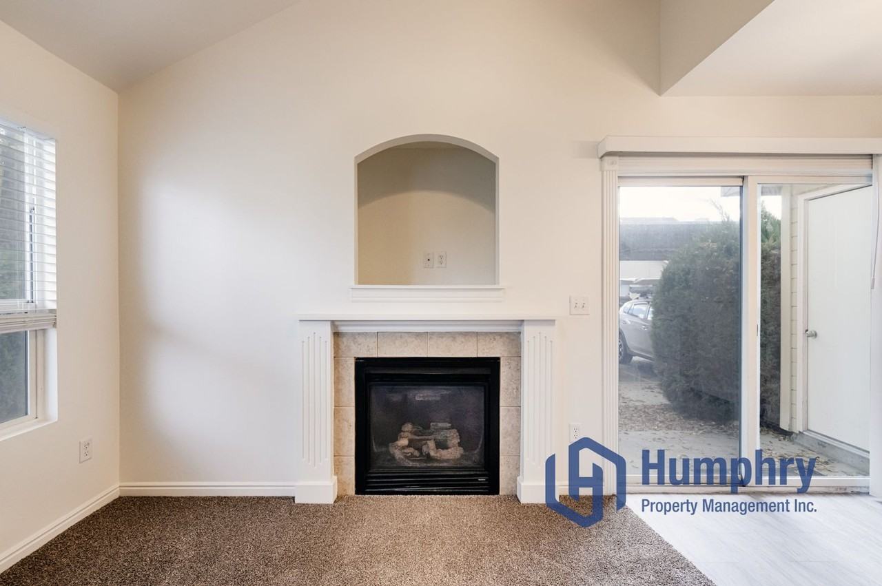 1450 W Bonneville Cir #104 - Photo 6 of 23