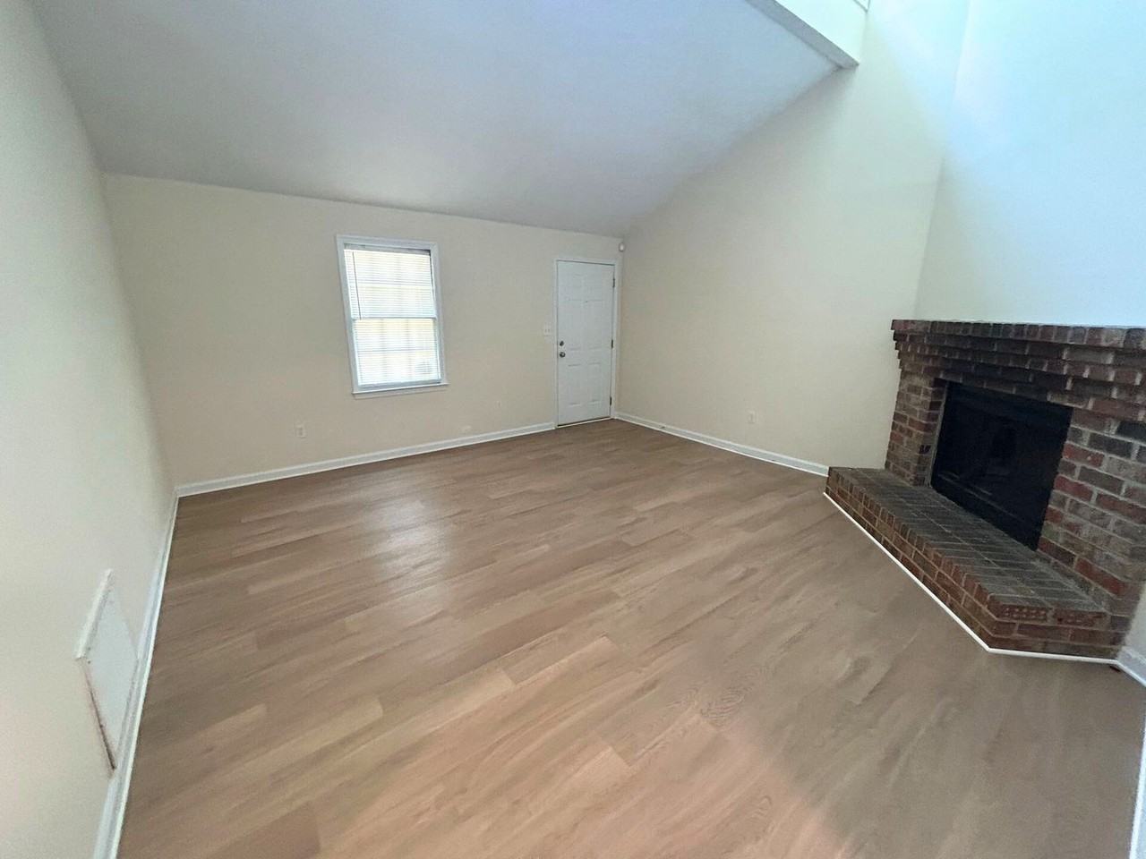 420 Timothy Rd - Photo 3 of 11