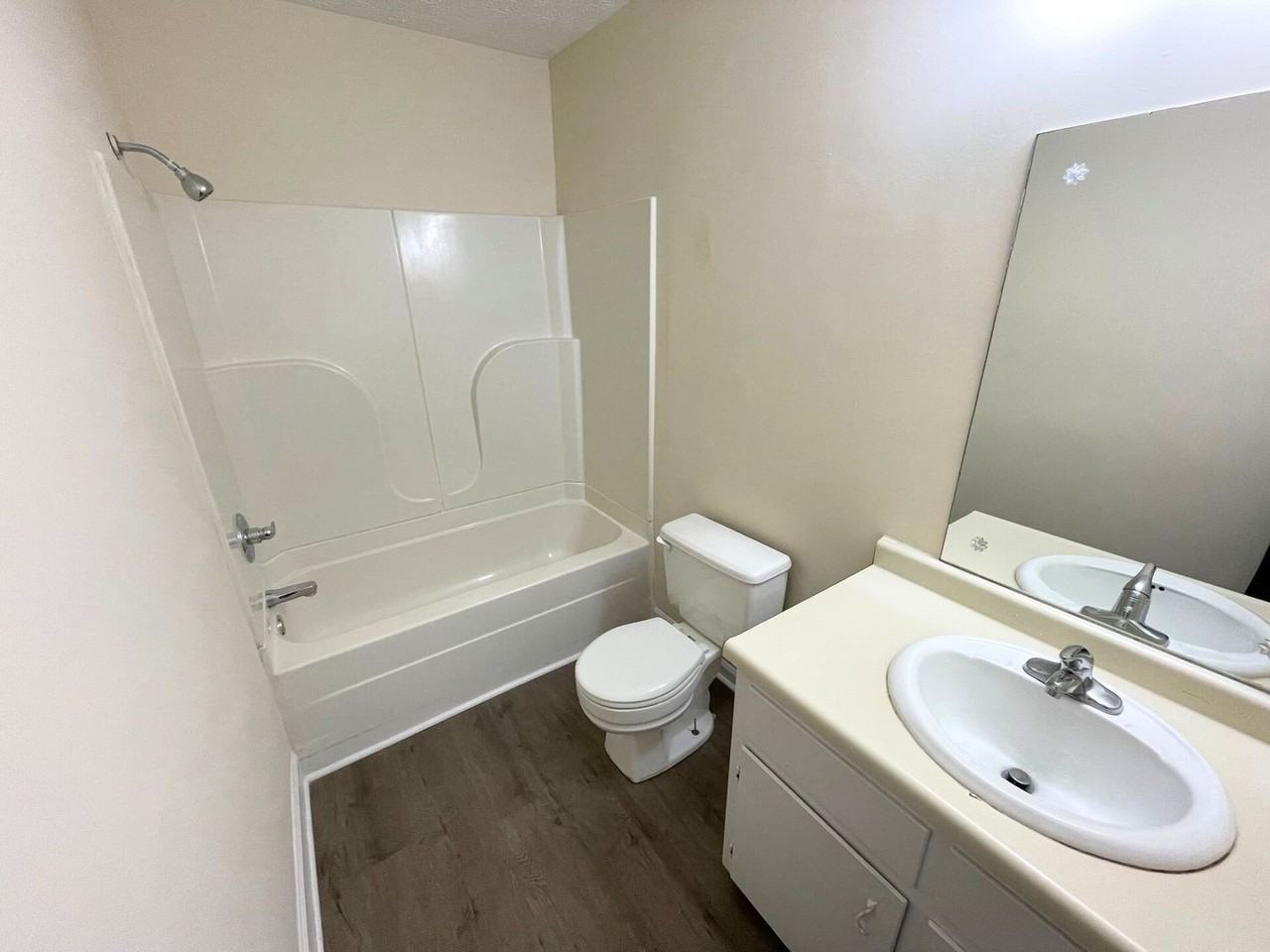 420 Timothy Rd - Photo 7 of 11