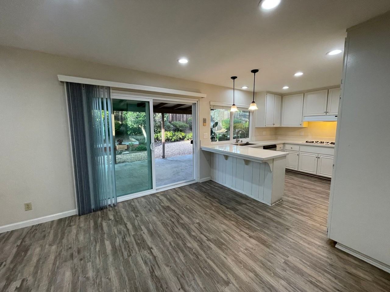 12804 Elmfield Ln - Photo 7 of 30