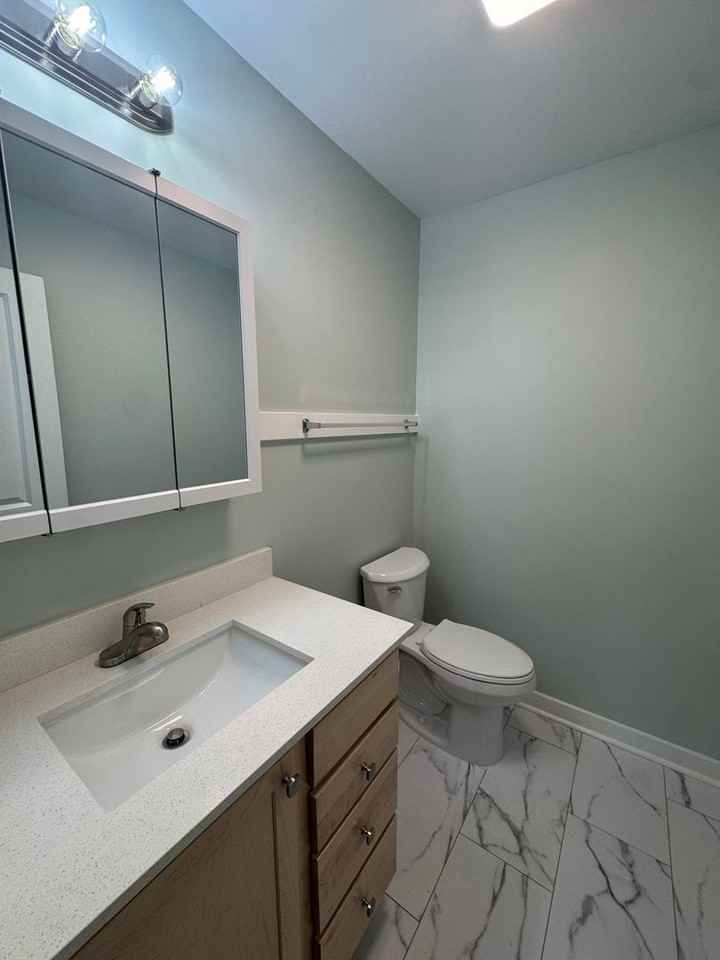 925 Jones Cir - Photo 4 of 9