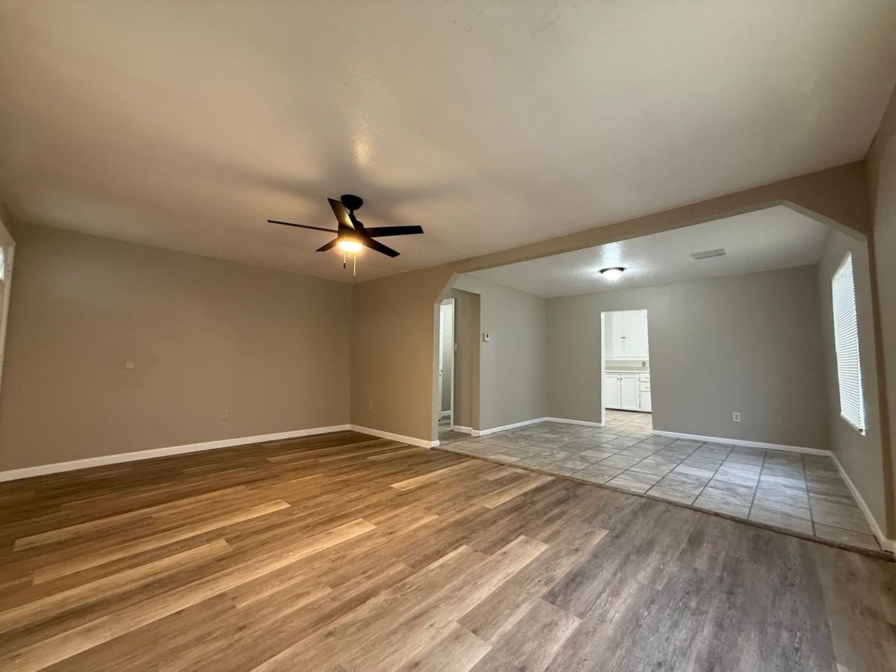 419 Fillmore St - Photo 2 of 26