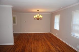 2477 Creekview Dr Sw - Photo 1 of 1