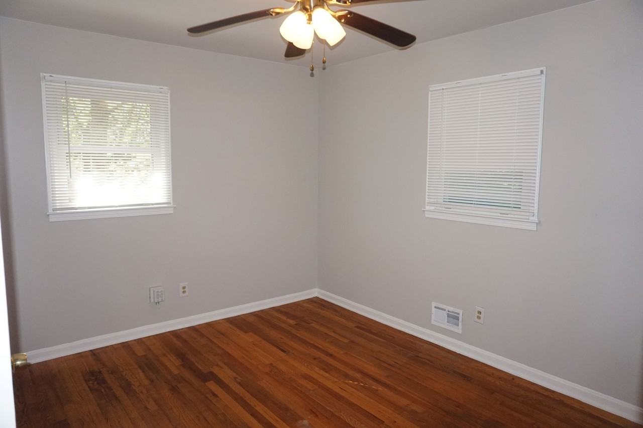 2477 Creekview Dr Sw - Photo 7 of 21