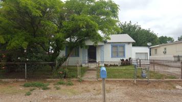 featured image of 303 E Country Club Rd