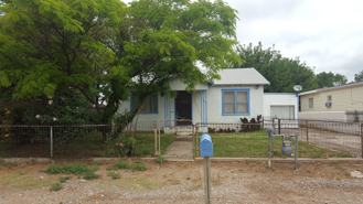 303 E Country Club Rd - Photo 1 of 1