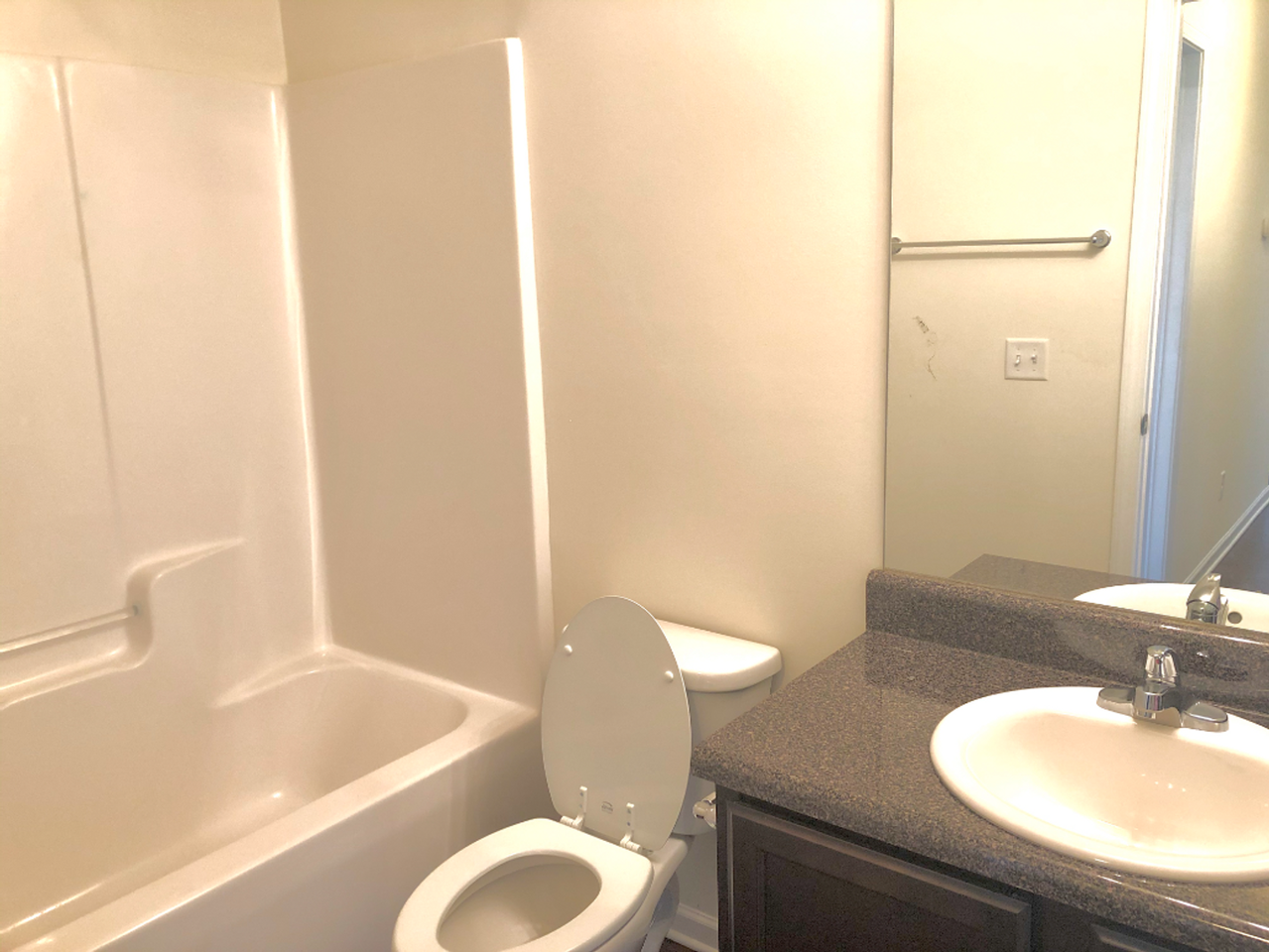 10 Miriam Jordan Rd - Photo 3 of 8