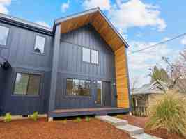 featured image of 6251 Se 49th Ave