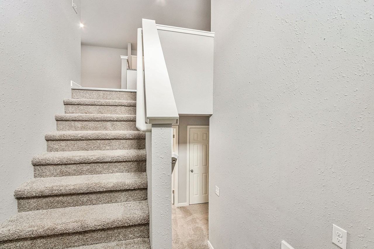 3882 Watertown Dr - Photo 7 of 18